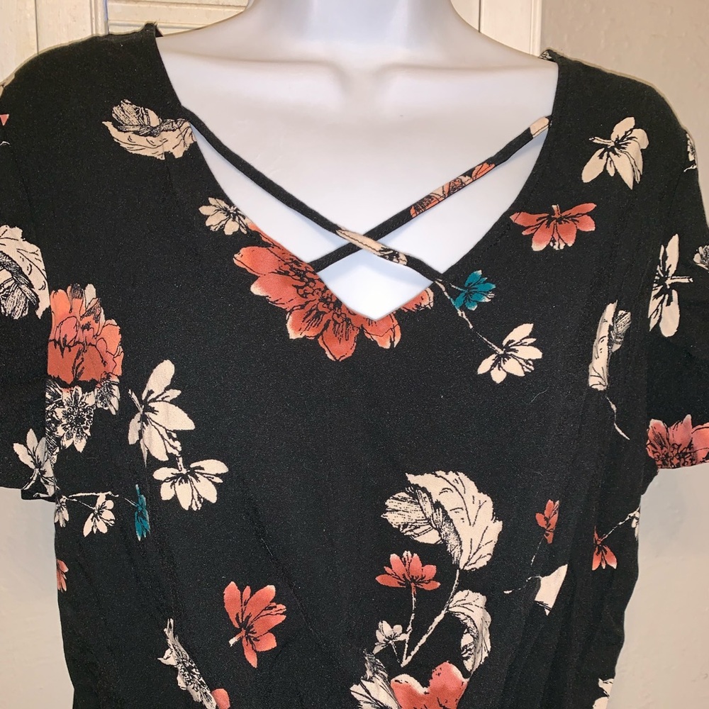 Mudd Women’s Blouse Size Large